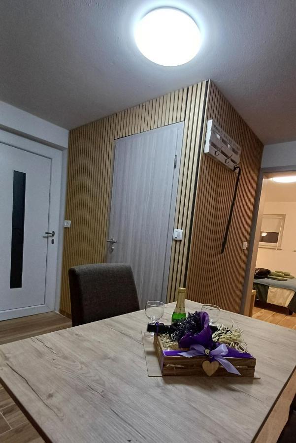 Apartmaji Stars Mavcice Dış mekan fotoğraf