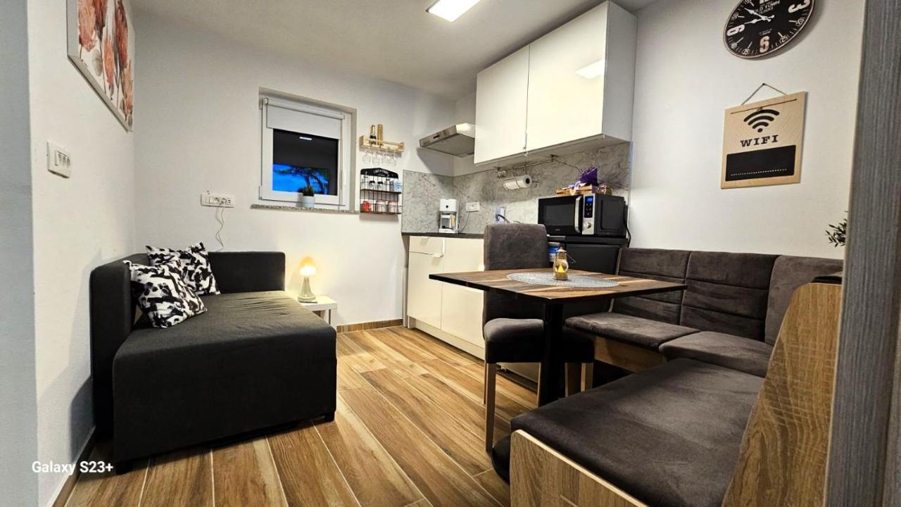 Apartmaji Stars Mavcice Dış mekan fotoğraf